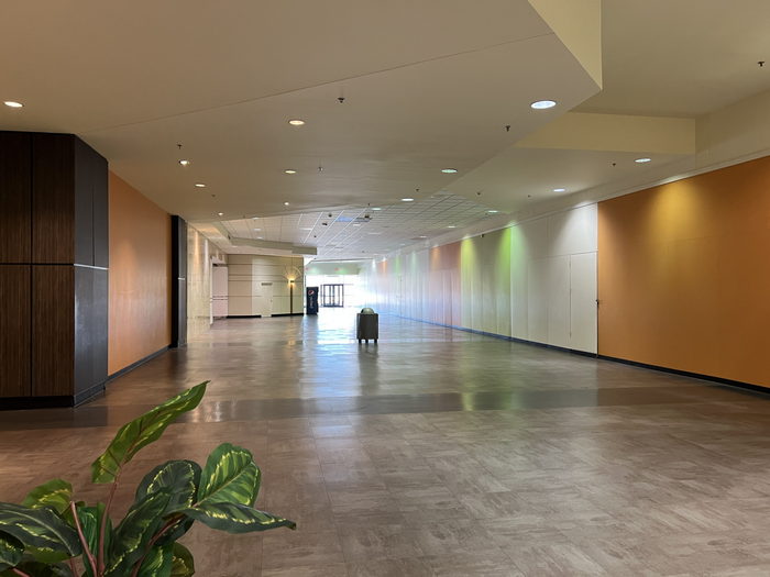 Macomb Mall - July 22 2022 (newer photo)